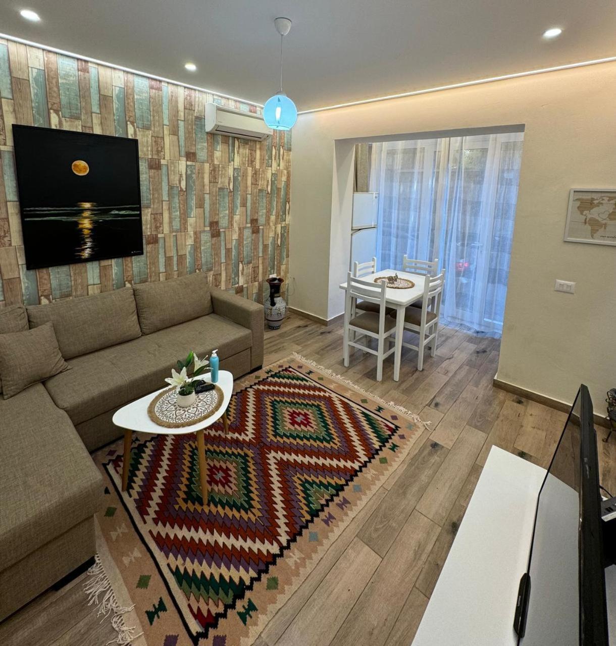 Urban Oasis 2 Appartement Tirana Buitenkant foto